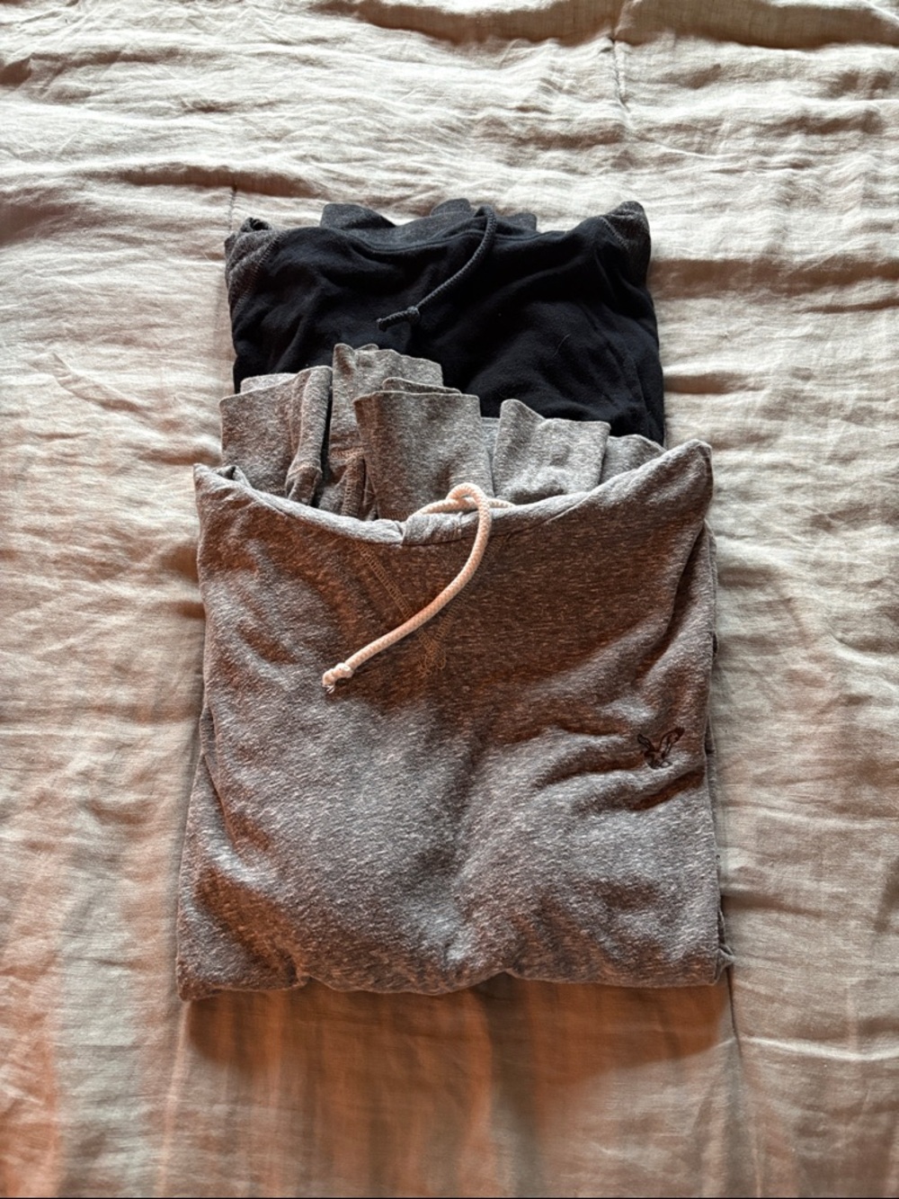 American Eagle Outfitters Men's Crewneck Sweaters - Gray and Black